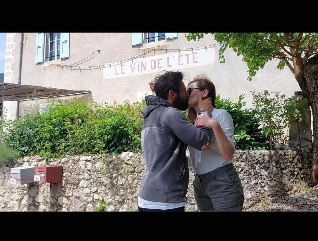 Le Vin De L'Ete Bed & Breakfast Ponet-et-Saint-Auban Luaran gambar